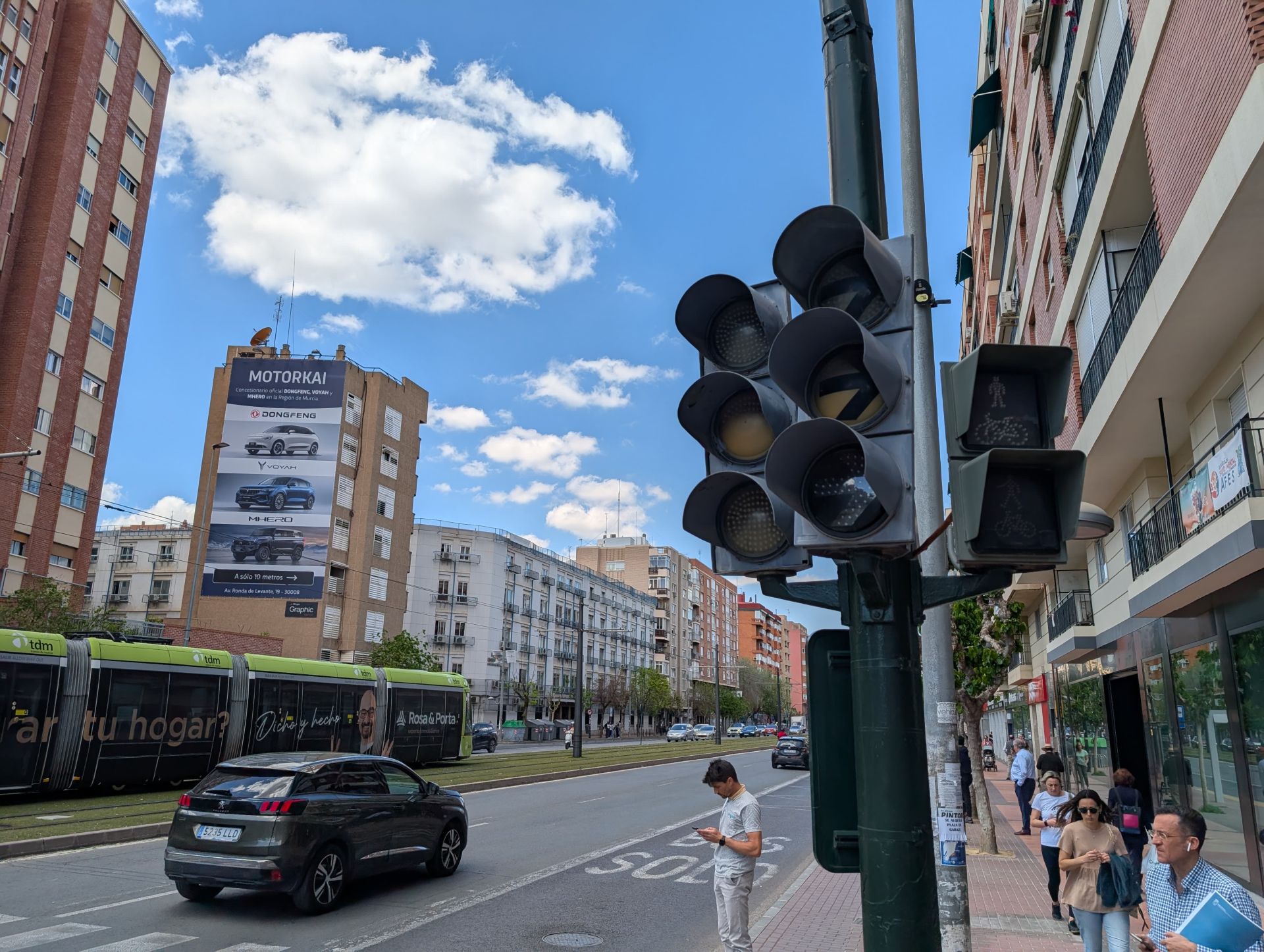 Las calles de Murcia tras producirse el corte eléctrico