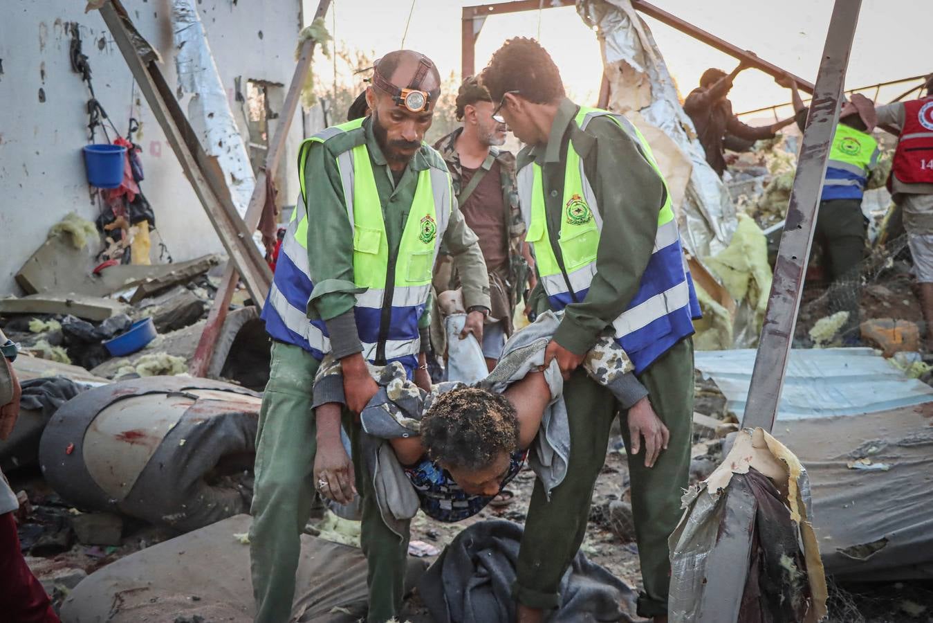 Las imágenes del bombardeo sobre Saada, que han dejado 68 muertos
