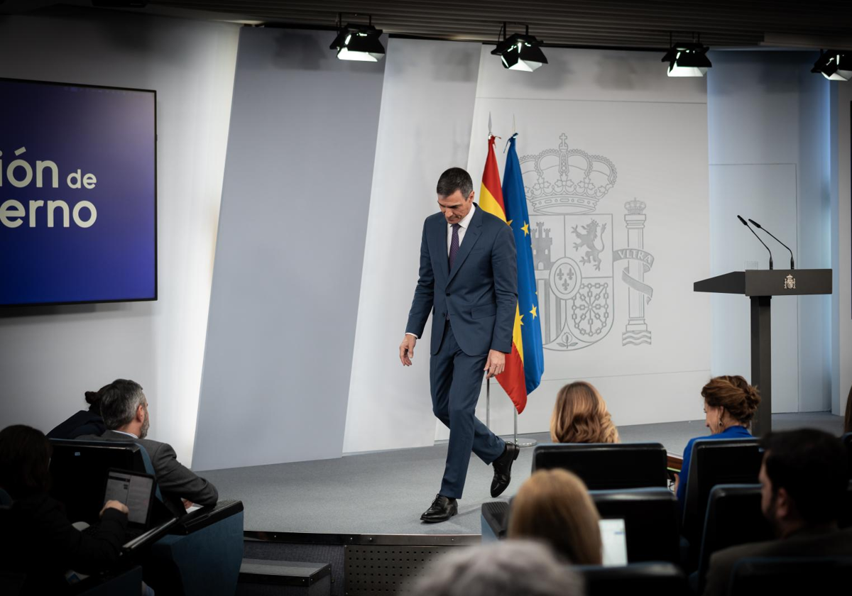 El Gobierno aplaza una semana la reducción de la jornada laboral