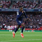 Dembélé celebra el único gol del duelo entre el Arsenal y el PSG.