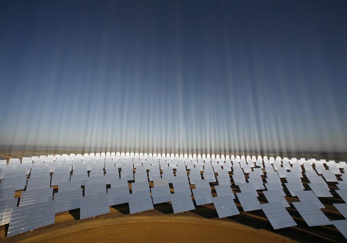 Campo de paneles solares