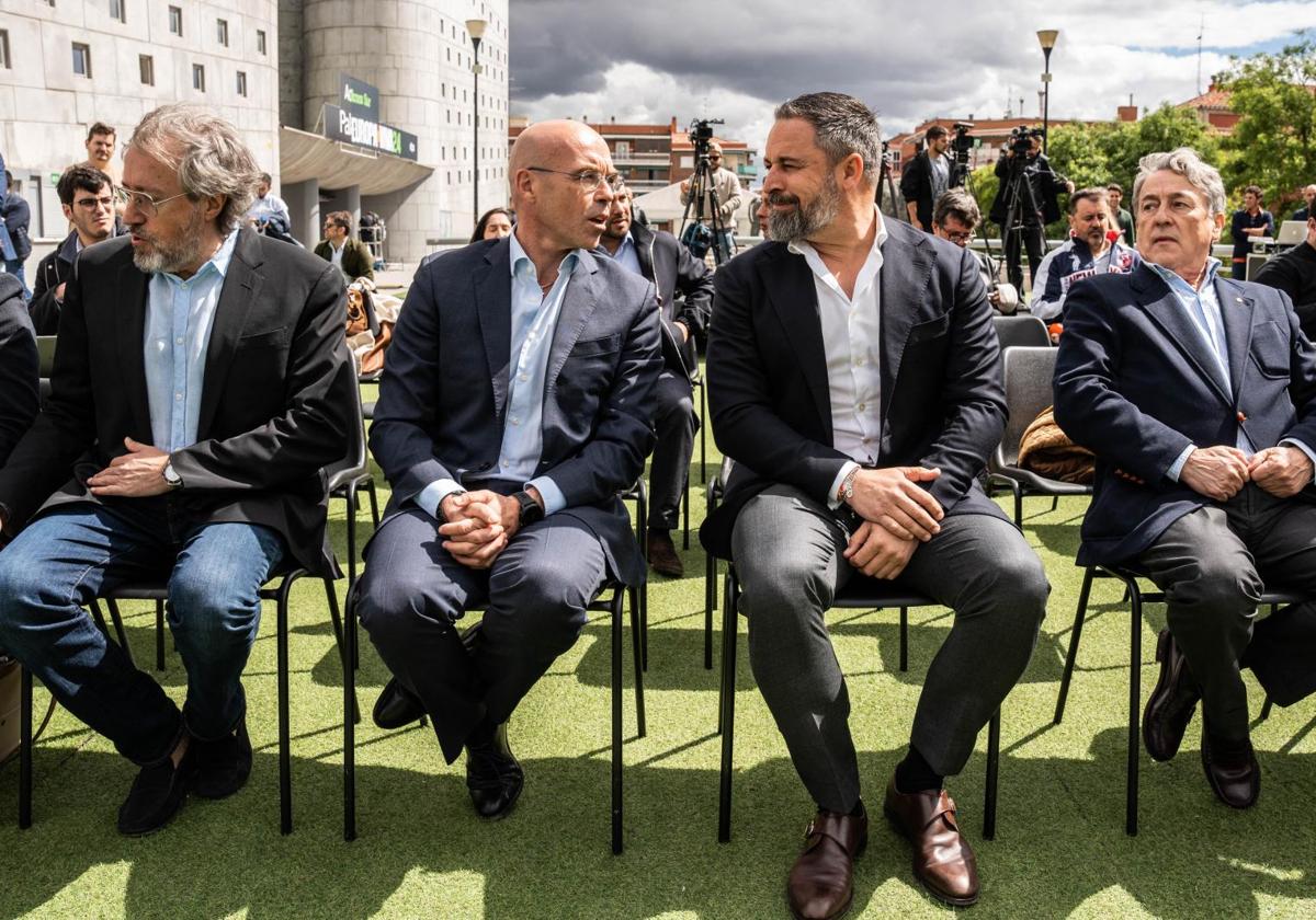 El Tribunal de Cuentas sanciona a Vox con 862.000 euros por aceptar donaciones en efectivo