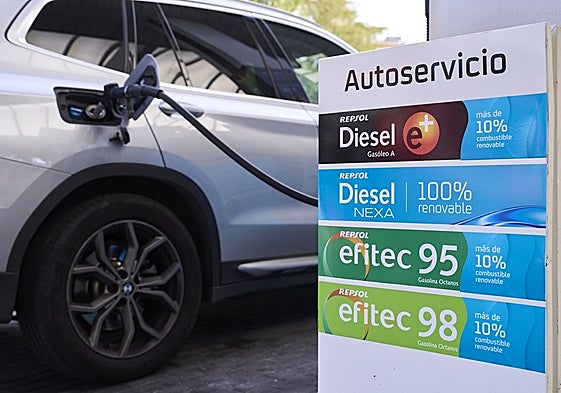 Es el combustible de más alta gama del mercado español, ya que cuenta con una formulación exclusiva que optimiza las prestaciones y alarga la vida del motor