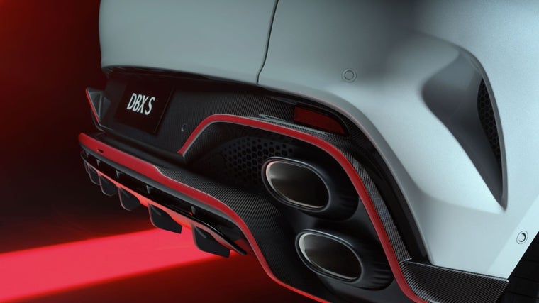 Aston Martin DBX S