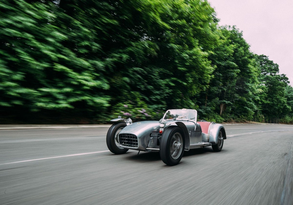 Lotus SEVEN, the taste of authenticity