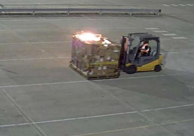 Uno de los artefactos explotó en Birmingham.