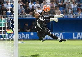 Sivera sujeta al Alavés con la mejor parada