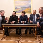 Zelenski, Macron, Merz, Starmer y Tusk hablan con Trump desde Kiev.