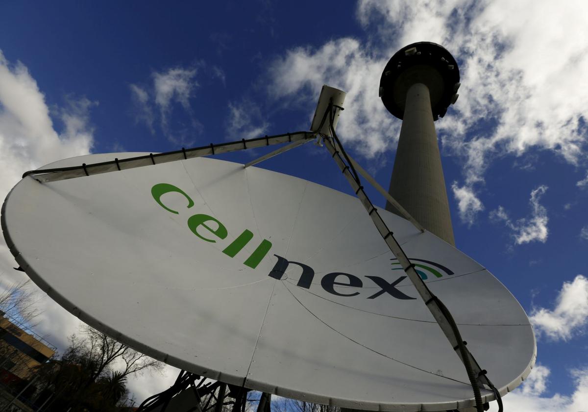 Cellnex pierde 49 millones por el ERE y limita las inversiones a los cinco países en los que está presente