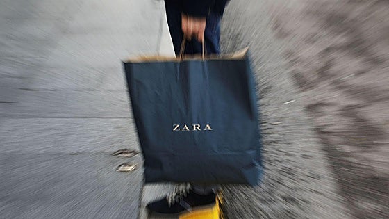 ¿Por qué nadie puede resistirse a entrar en Zara?