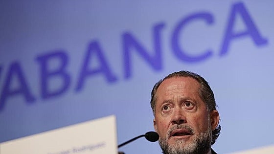Abanca rechaza una posible fusión con Banco Sabadell: «No tenemos interés»