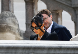 Kardashian comparece en el juicio en París por su espectacular atraco: «Pensé que iba a morir»