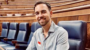 Carlos reprucha