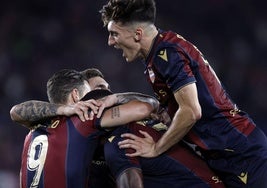 El Levante se coloca como líder tras ganar al Albacete