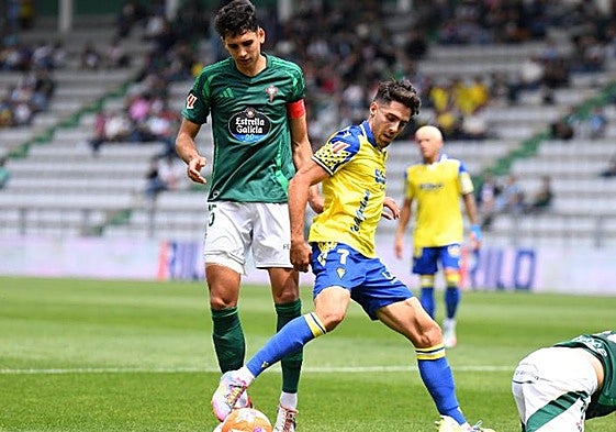 El Ferrol se lleva una alegría tras ganar al Cádiz
