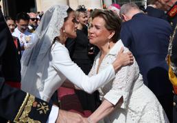 Por qué la polémica Gran Duquesa María Teresa de Luxemburgo se salta las reglas del velo en la misa de inicio del pontificado de León XIV