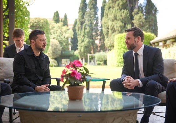Zelenski y Vance, este domingo en Roma.