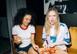 Eating Jet lag: el caos de comer a deshoras que desajusta tus hormonas (y tu báscula)
