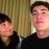 Aitana y Plex, en el vídeo del youtuber.