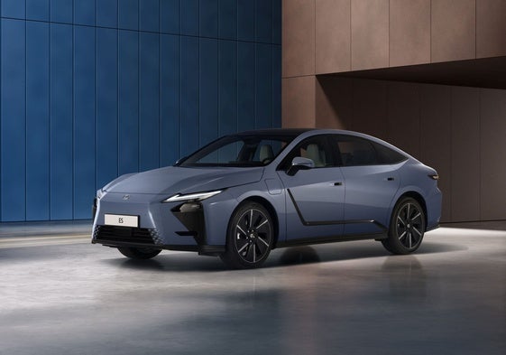 El nuevo Lexus ES redefine el estilo y la sofisticación