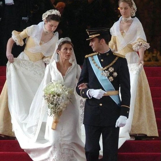 21 aniversario de la boda de Felipe y Letizia: los 'looks' más llamativos