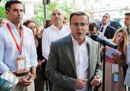 El líder del PSOE exrtremeño, Miguel Ángel Gallardo, el pasado septiembre a su llegada al último comité federal del partido