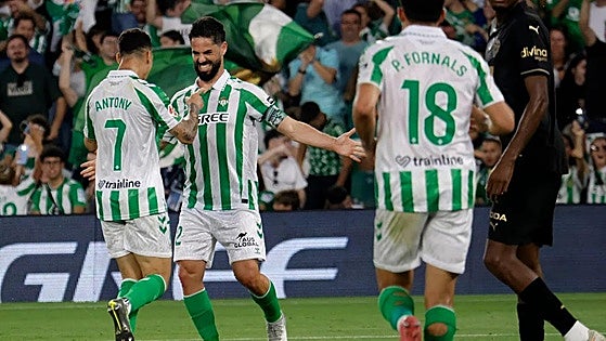 El Betis se despide con un empate pensando en la final de la Conference