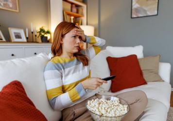 ¿Por qué tardas tanto en elegir qué serie vas a ver? (Sí, hay una explicación científica)