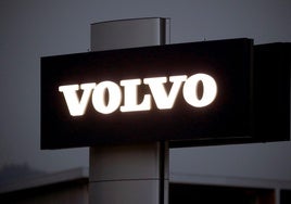 La fabricante de automóviles sueca Volvo recortará el 15% de su plantilla global.