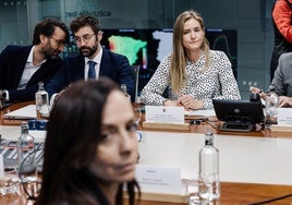 Sara Aagesen y Beatriz Corredor asisten a la reunión del Comité para el análisis de la crisis eléctrica en la sede de Red Eléctrica de España