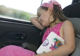 Activa el «Modo Niño» en el coche para evitar problemas con el calor