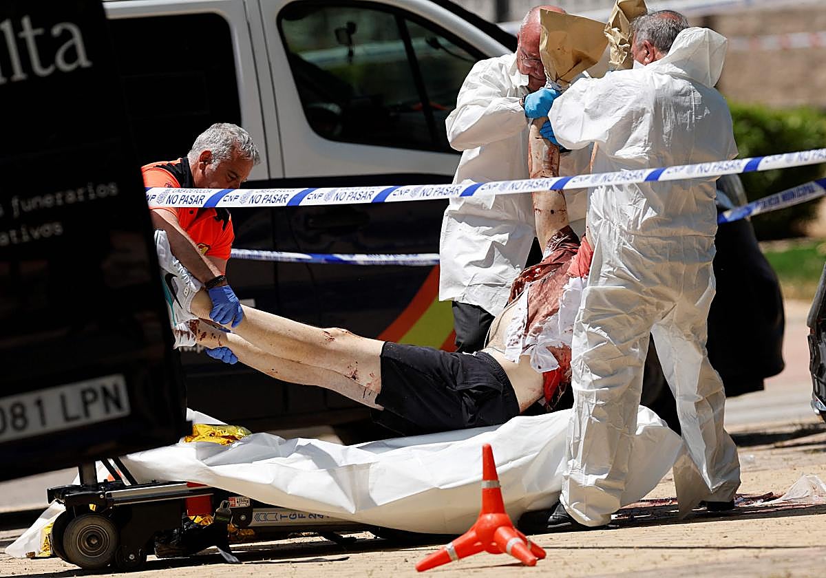 El crimen se cometió a plena luz del día frente a un colegio de Pozuelo de Alarcón.