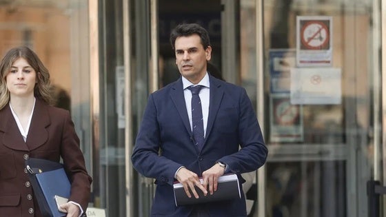 Alberto González Amador