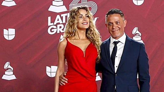 Candela Márquez, novia de Alejandro Sanz, deja de seguirle en redes