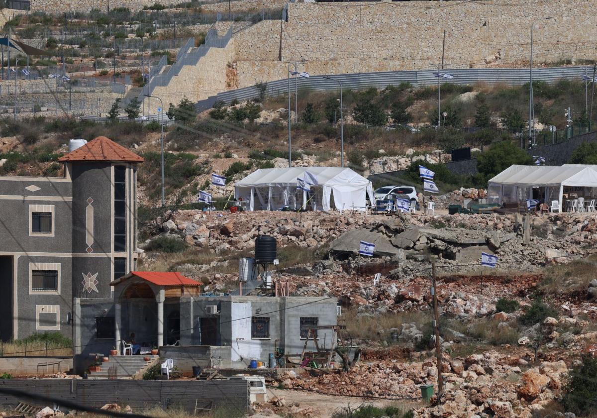 Israel levantará otros 22 asentamientos en Cisjordania, la mayor cifra en tres décadas