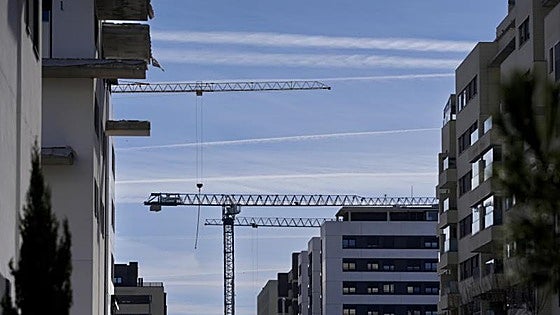 El euríbor suma una nueva caída y abarata las hipotecas variables en más de 1.500 euros