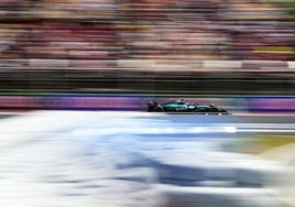 Fernando Alonso, durante los entrenamientos libres del GP de España.