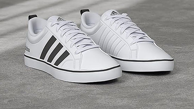 Este modelo de Adidas para hombre es el más vendido del mes en Amazon y está ahora a menos de 40€