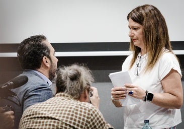 Víctor de Aldama y Leire Díez durante la rueda de prensa de este miércoles