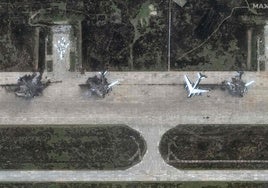 Tres aviones rusos destruidos durante la operación de Ucrania en la base militar de Belaya.