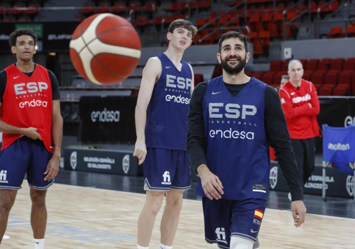 Ricky Rubio Clarifies He Is Not Retiring Yet After Thursday's Message