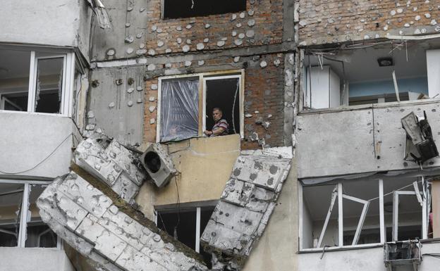 Un edificio dañado por los bombardeos rusos en la capital ucraniana.