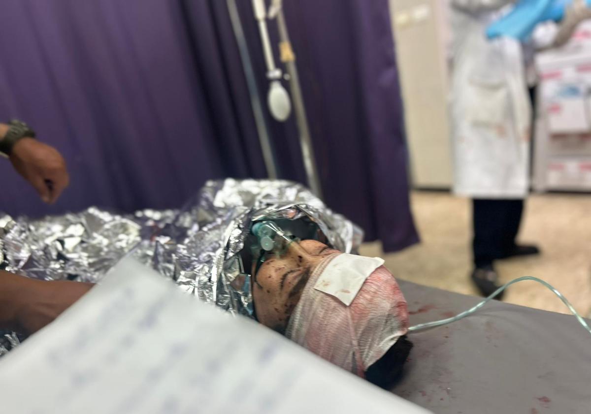Imagen principal - Otros de los pacientes atendidos por el anestesista Raúl Incertis.