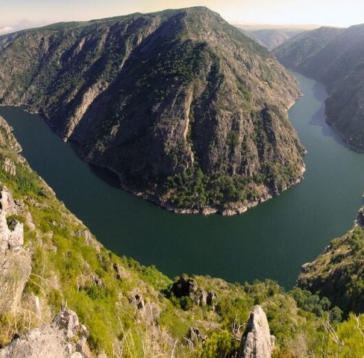 Estos son los miradores más espectaculares de la Ribeira Sacra: Galicia a vista de pájaro entre cañones y ríos