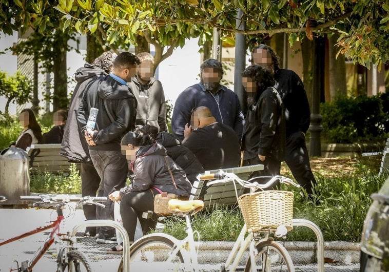 Procesan a 3 jóvenes por «violar en grupo» a una menor en Álava