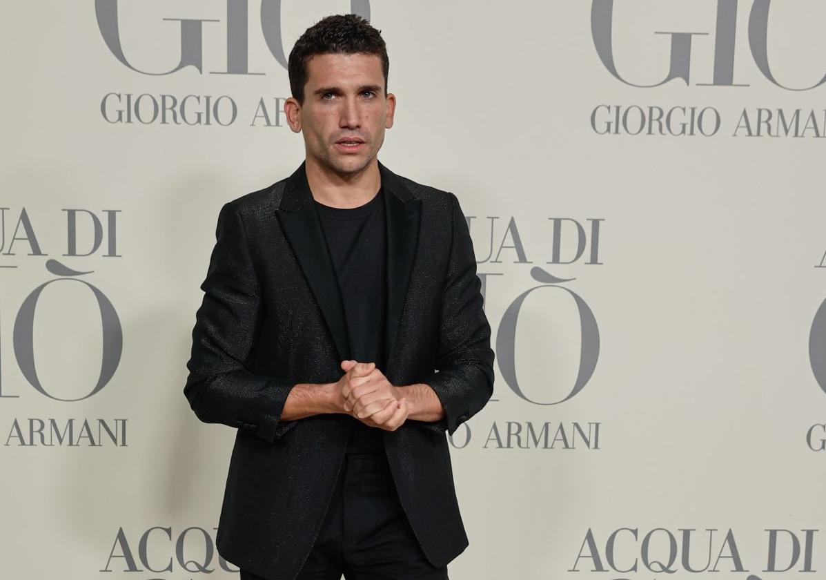 Actor Jaime Lorente at a fashion gala in Madrid.