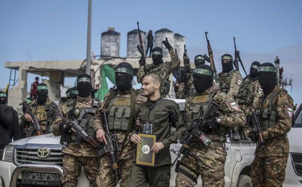 Hamás utiliza a los rehenes para negociar con Tel Aviv.