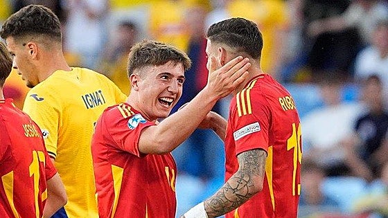 La Rojita remonta en tres minutos contra diez