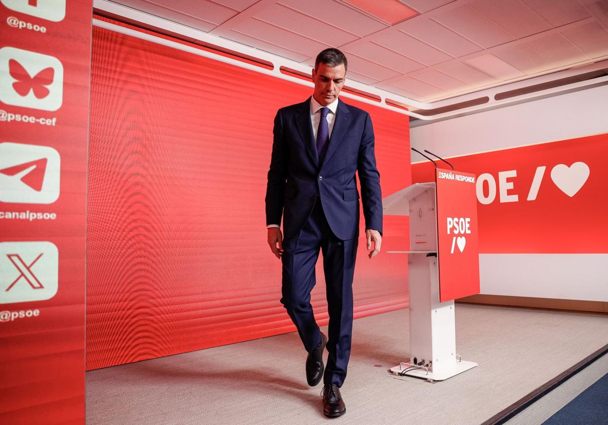 Pedro Sánchez, en su comparecencia tras la dimisión de Santos Cerdán