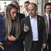 El secretario general de JxCat, Jordi Turull, junto a la portavoz parlamentaria Miriam Nogueras
